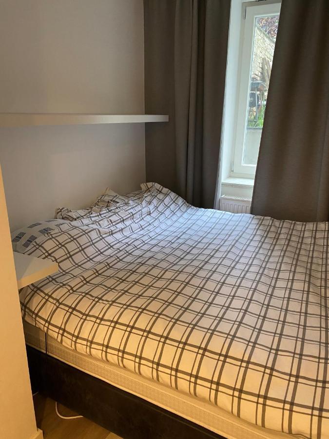 ブリュッセルAmazing Flat In Front Of Bois De La Cambreアパートメント エクステリア 写真
